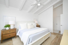 Great Location near the Balboa Pier and Fun Zone with Air conditioning
